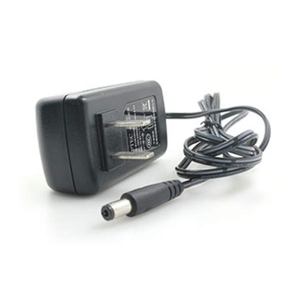 4K camera power adapter